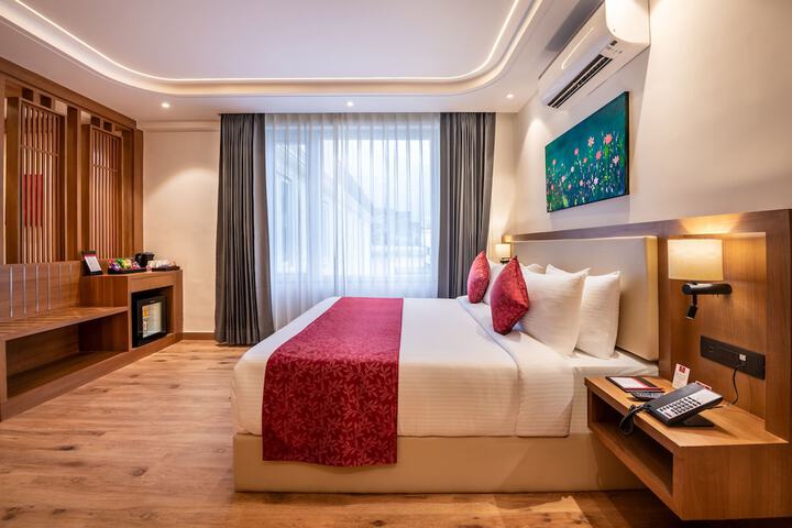 Room 28 of 56