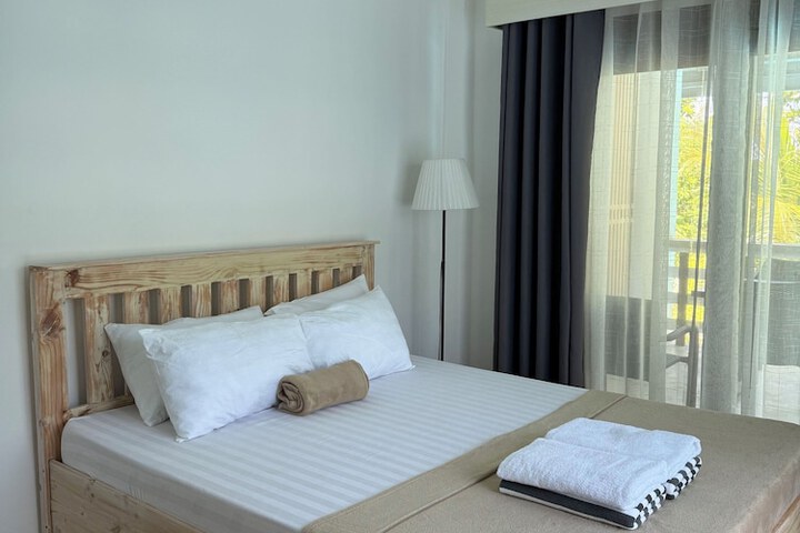 Room 20 of 37