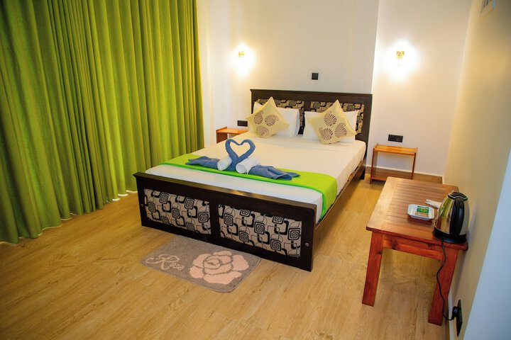 Room 3 of 17