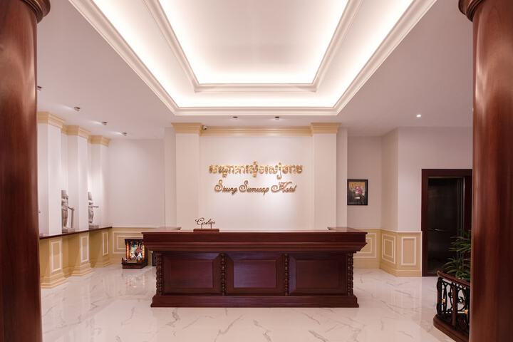 Hotel Interior 4 of 75