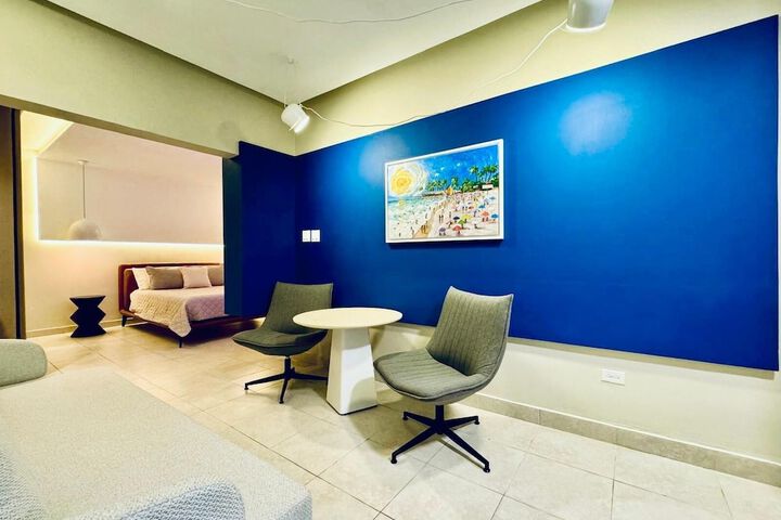 Room 120 of 224