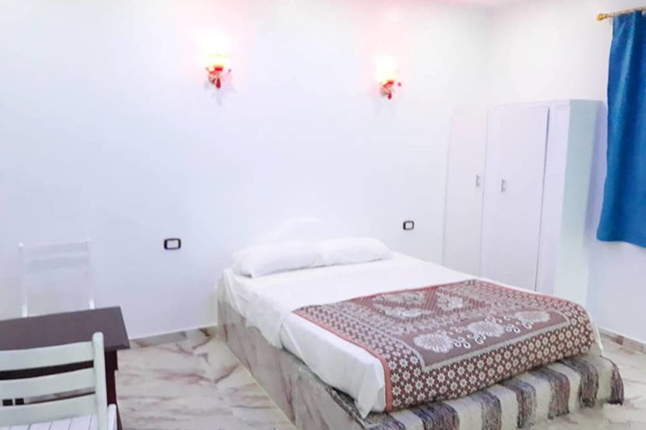 Room 19 of 151