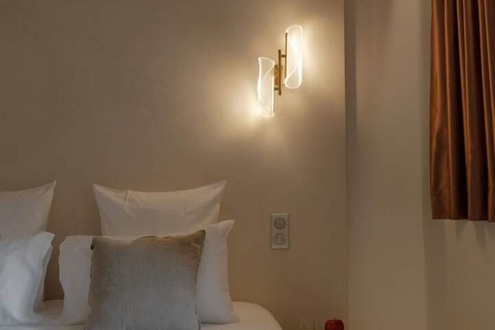 Room 261 of 780