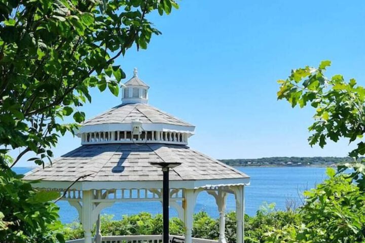 Property Grounds 38 of 46