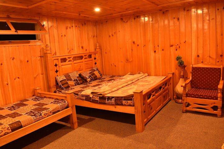 Room 7 of 7