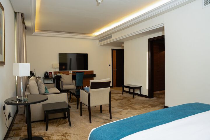 Room 21 of 66
