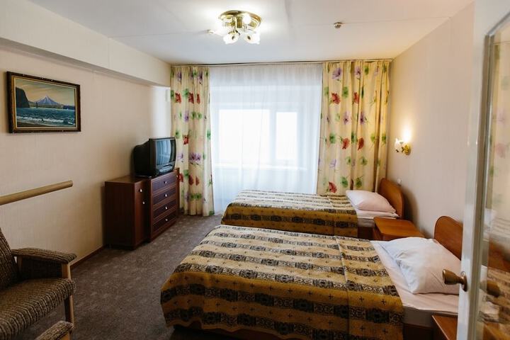 Room 5 of 34