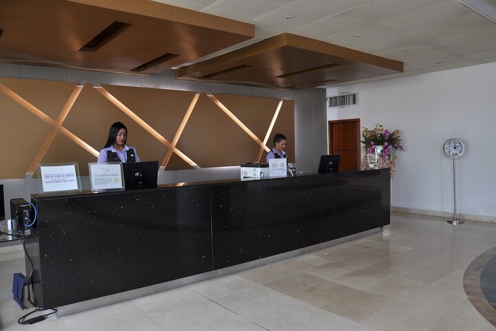 Hotel Interior 7 of 75