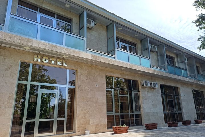 Hotel 31 of 31