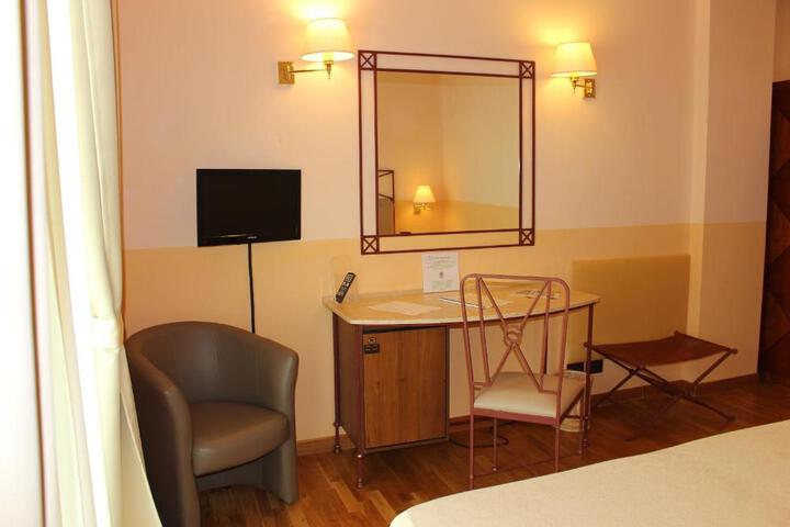 Suite Photo