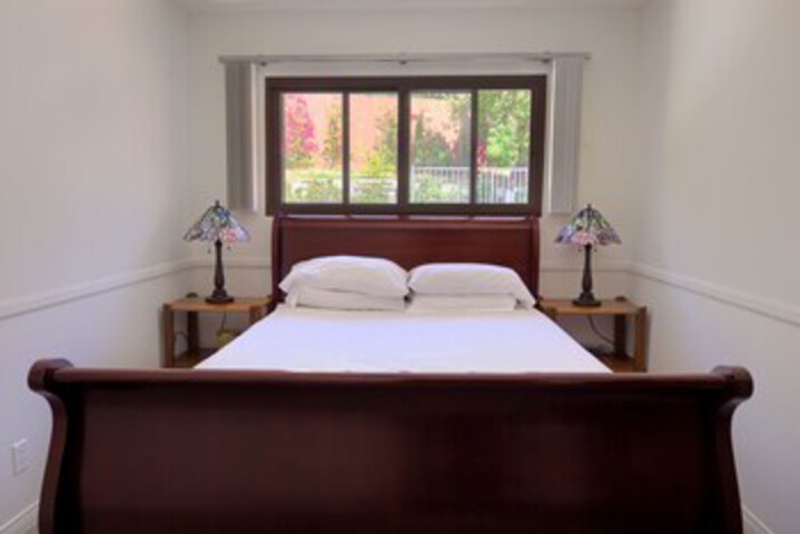 Room 20 of 26