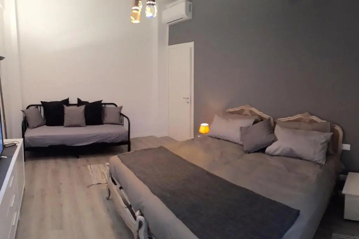 Room 2 of 14