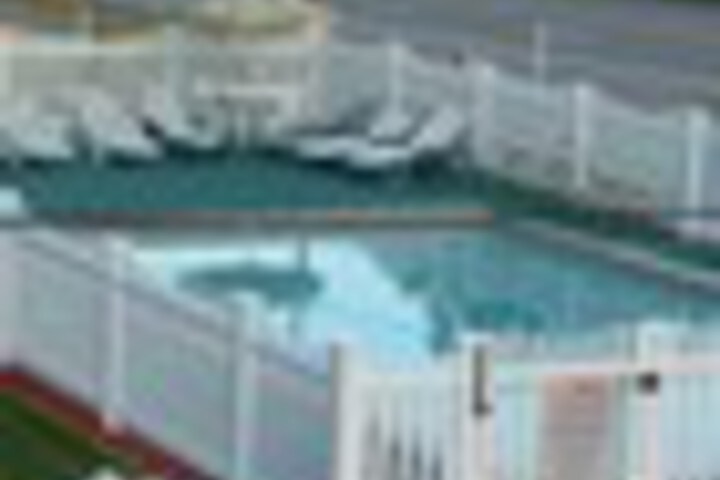 Pool 272 of 345