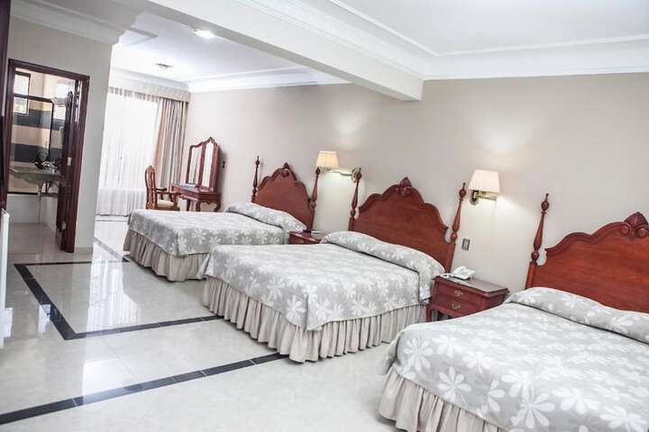 Room 7 of 37
