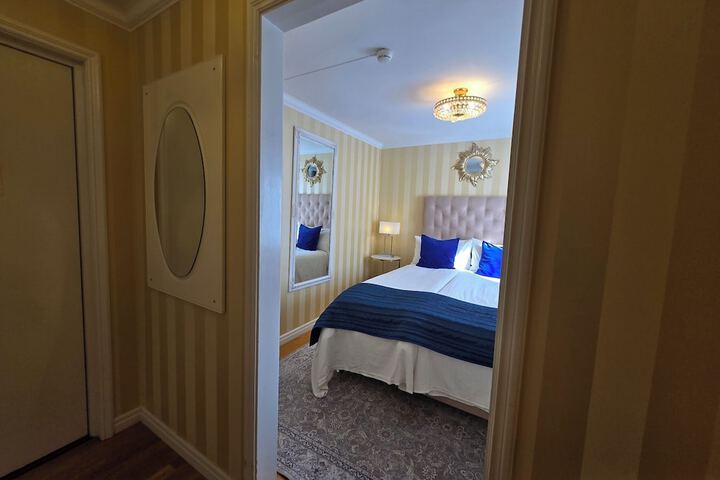 Room 69 of 334