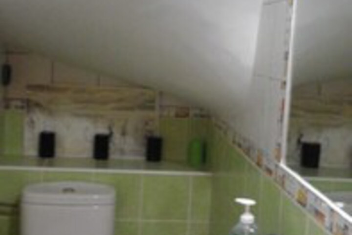 Room 5 of 74