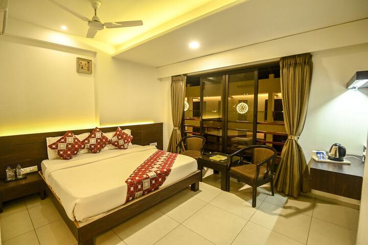 Room 6 of 36