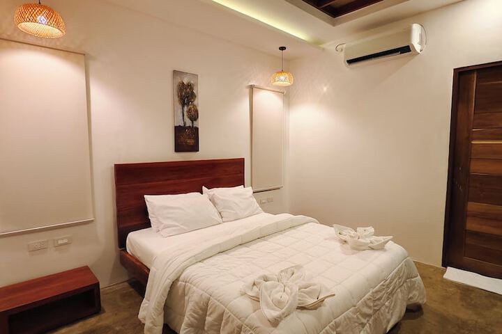 Room 22 of 162