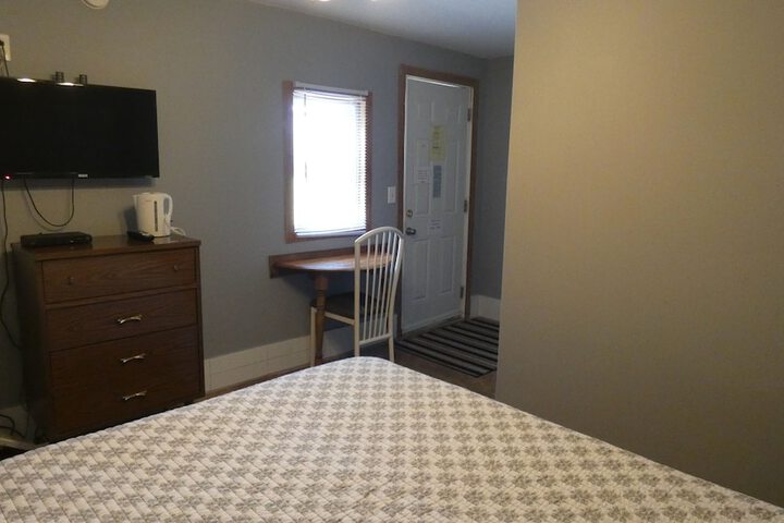 Room 13 of 41