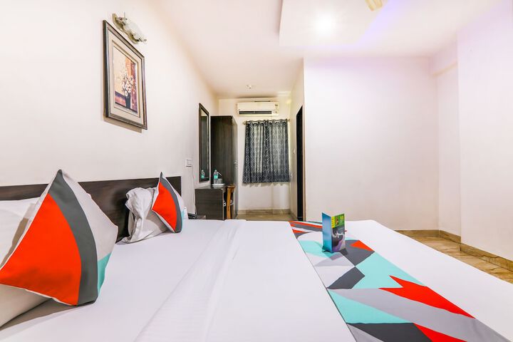 Room 2 of 13