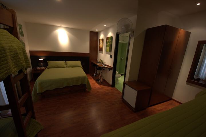 Room 9 of 110