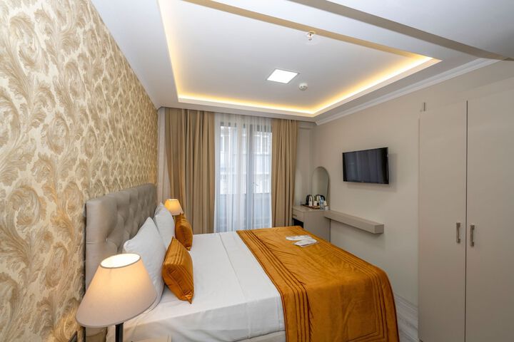 Room 36 of 75