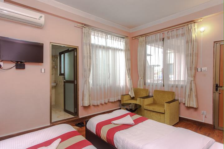 Room 29 of 161