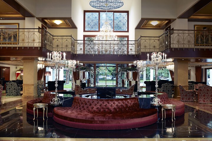 Hotel Lobby