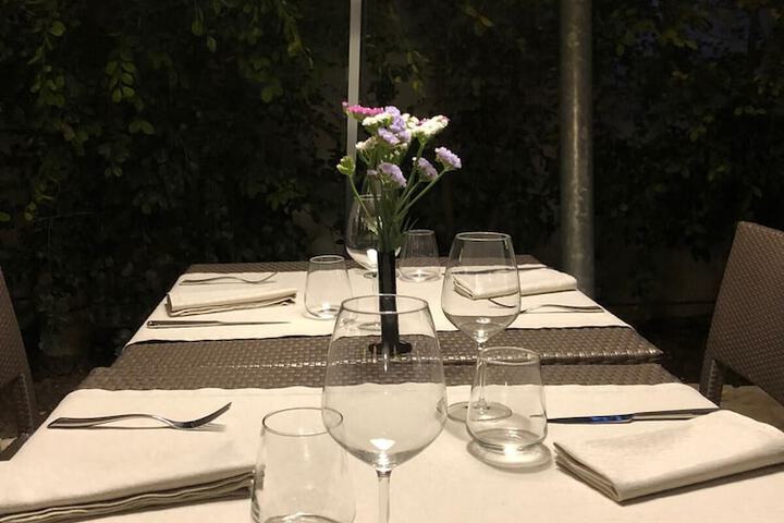 Dining 74 of 83