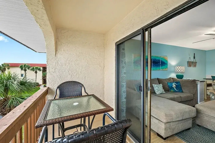 Terrace/Patio 6 of 18