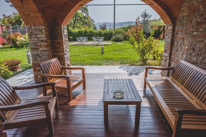 Terrace/Patio 28 of 34