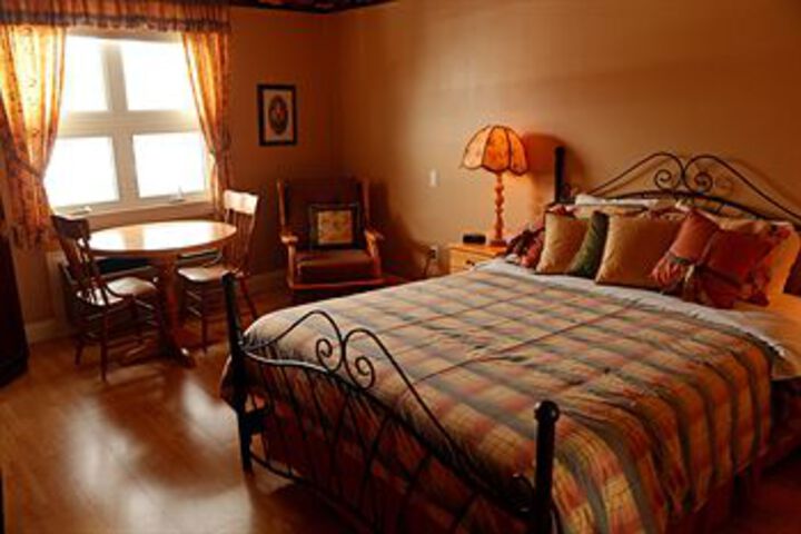 Room 13 of 35