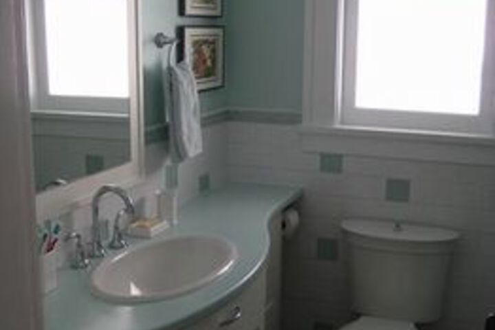 Room 2 of 17