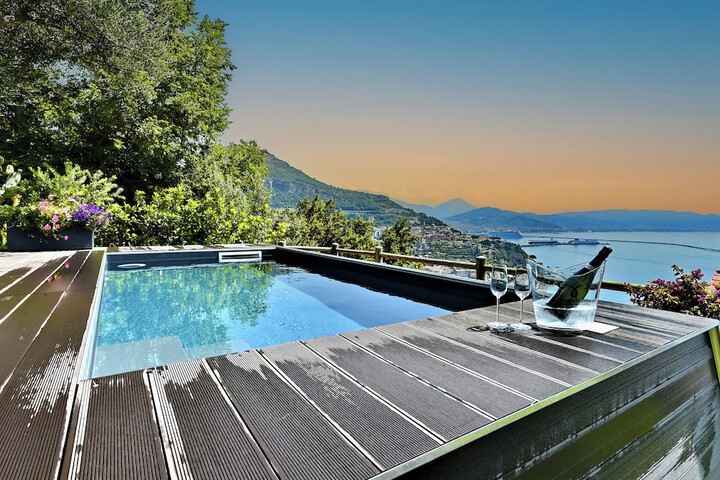 Pool 40 of 64