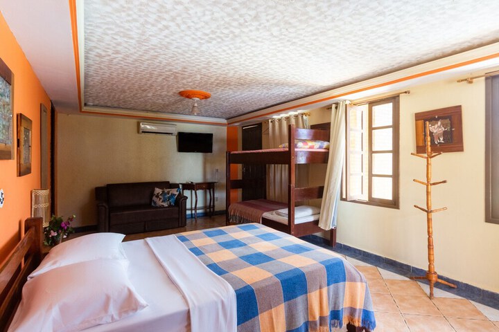 Room 13 of 54