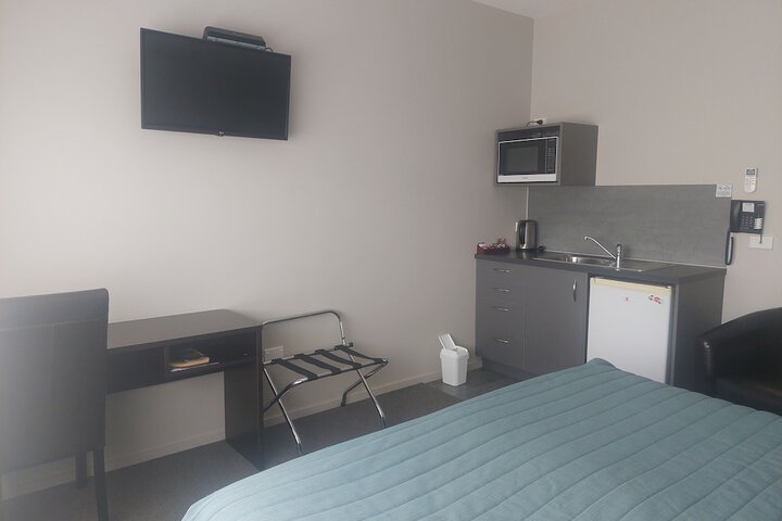 Room 18 of 34