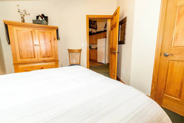 Room 6 of 29