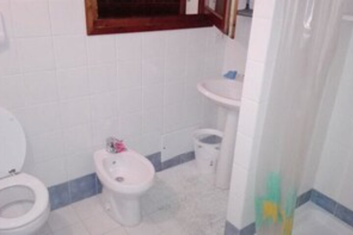 Room 4 of 53