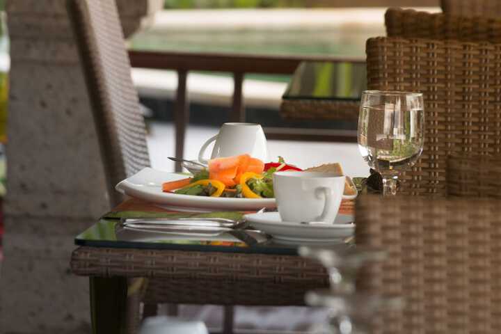 Dining 104 of 162