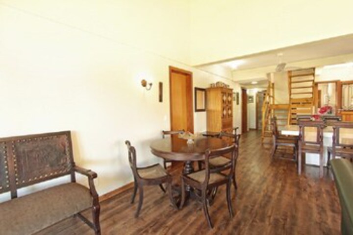 Room 8 of 24