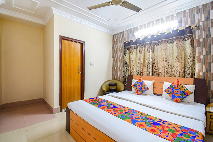 Room 18 of 27