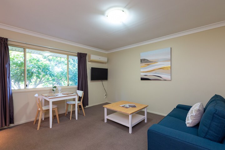 Room 6 of 31