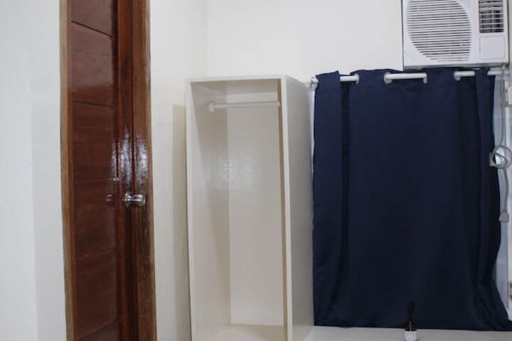 Room 29 of 83