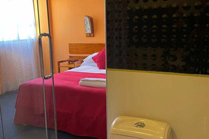 Room 15 of 24