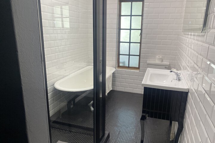 Room 20 of 46