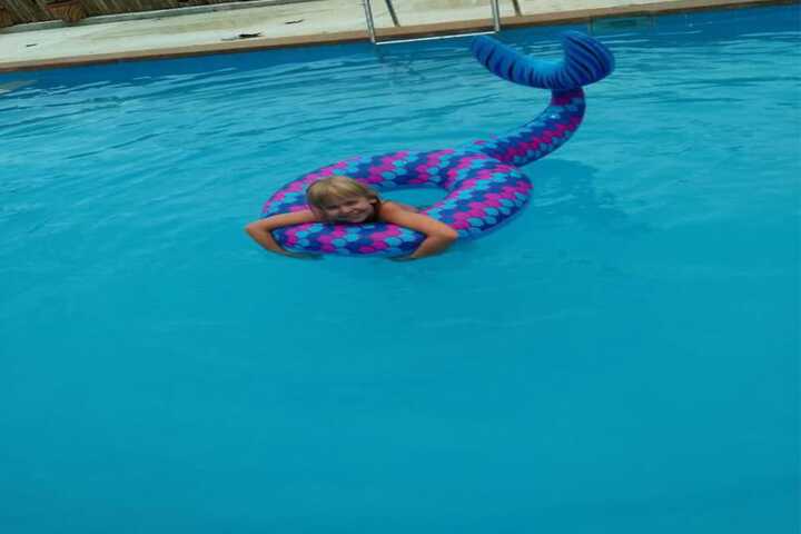 Hotel with Pool