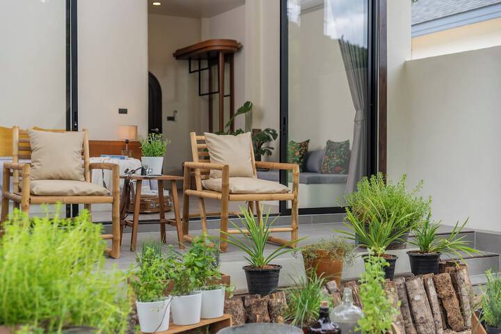 Terrace/Patio 21 of 34