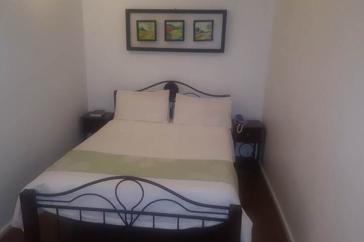 Room 9 of 35
