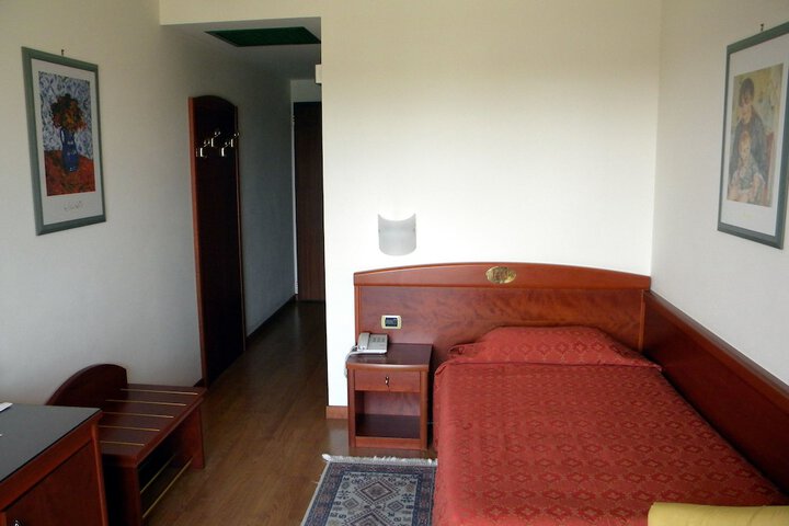 Room 22 of 58