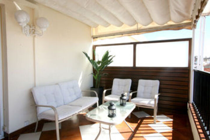 Terrace/Patio 3 of 205